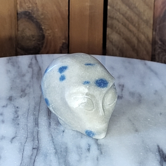 Alien Head Stone Sculpture - Picture 8 of 14